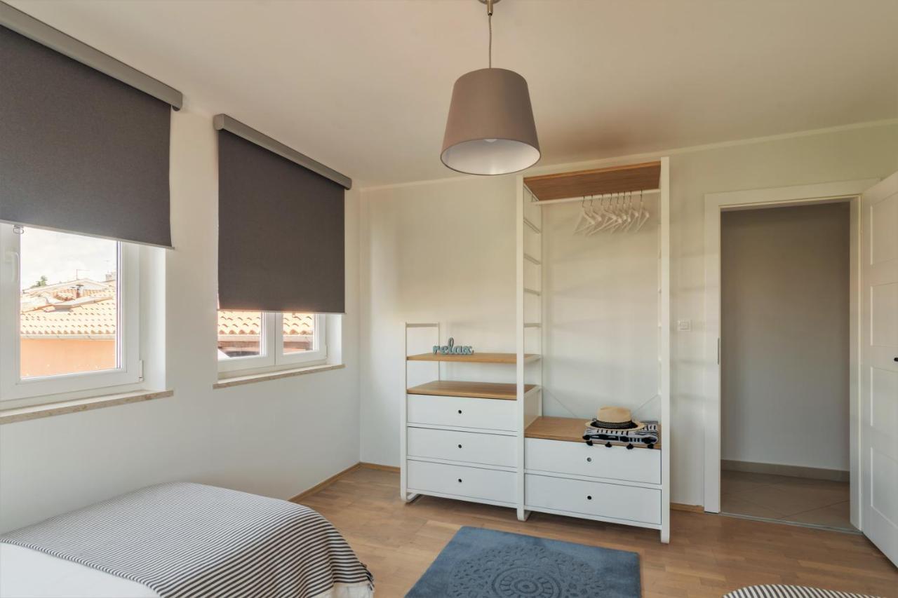 City Garden Apartment Пореч Екстериор снимка