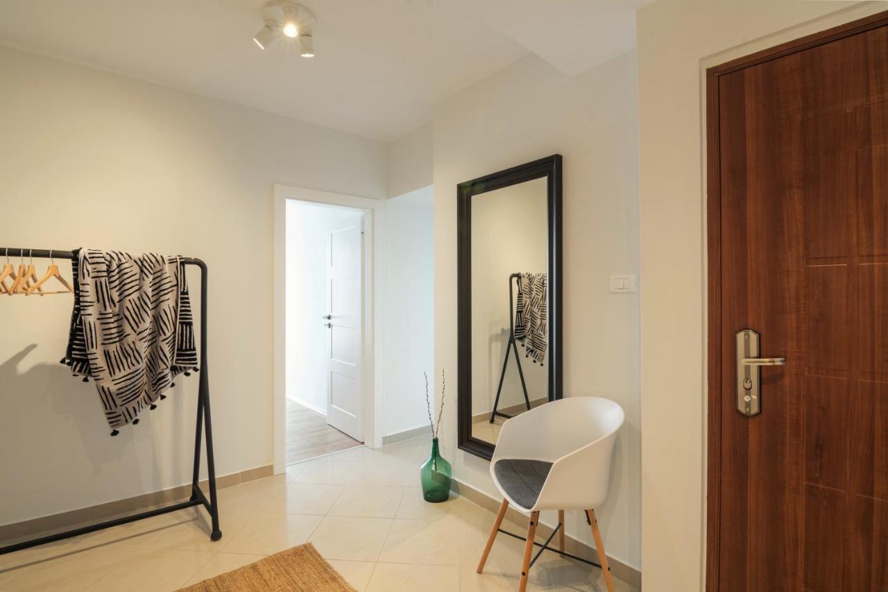 City Garden Apartment Пореч Екстериор снимка